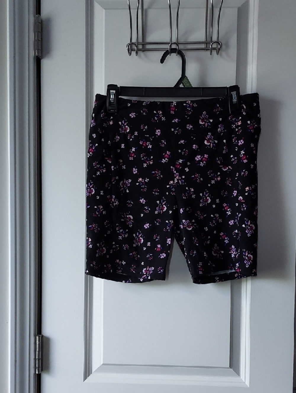 Womens Black Floral Performance Shorts - Black with Pink Accent